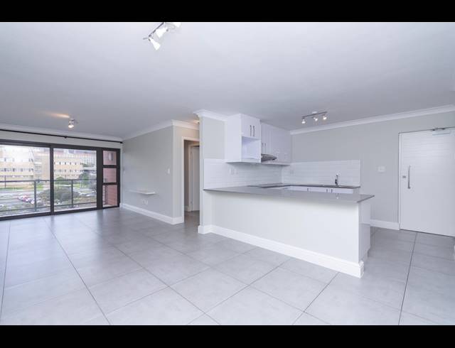 3 BEDROOM APARTMENT TO LET IN OBSERVATORY